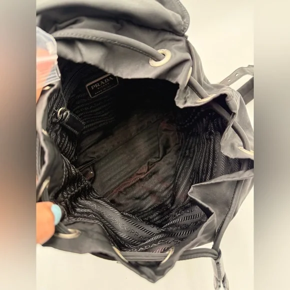 🌹♥️PRADA NYLON NERO BACKPACK♥️🌹 - Picture 8 of 14